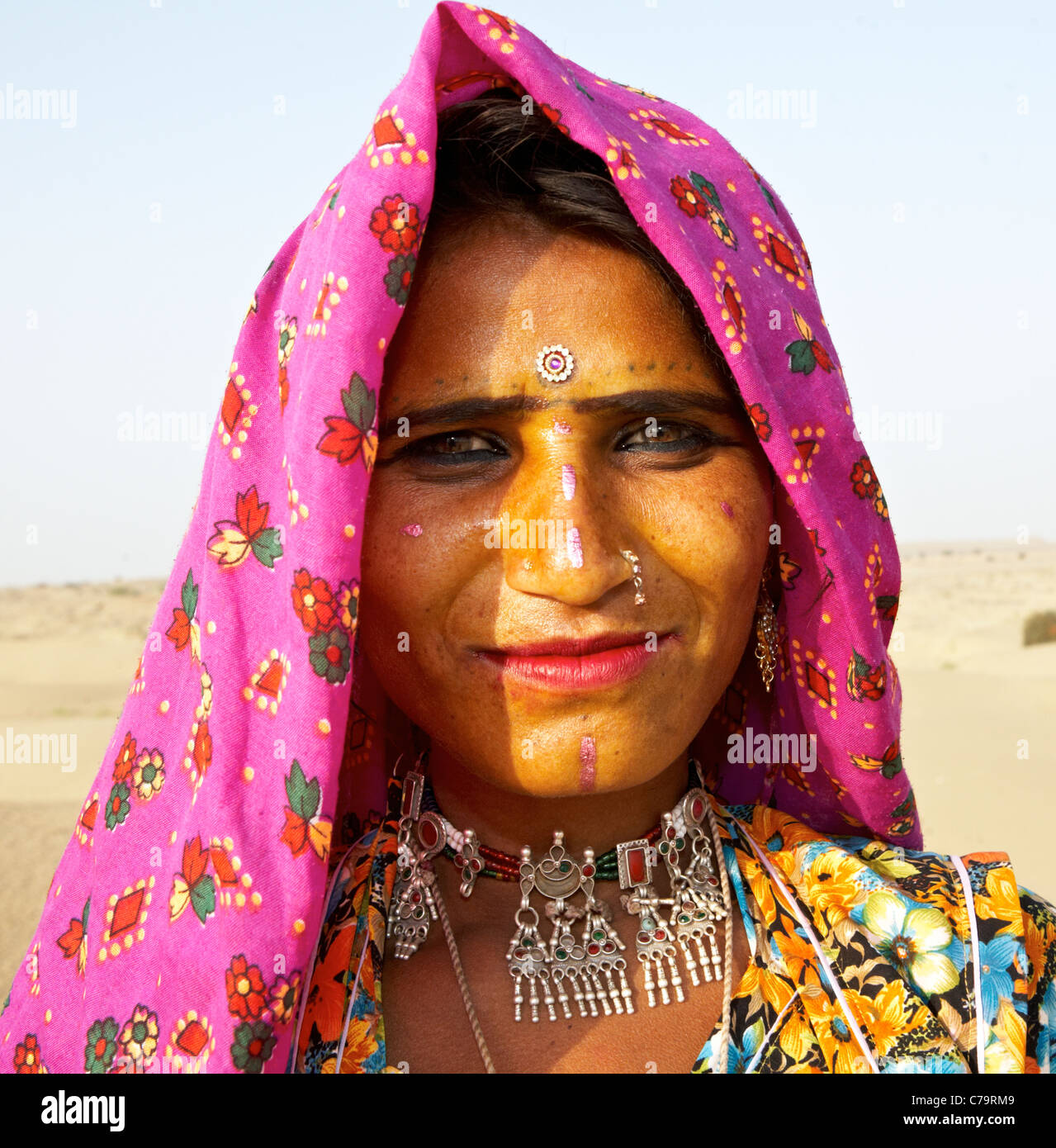 India gypsy hi-res stock photography and images - Alamy