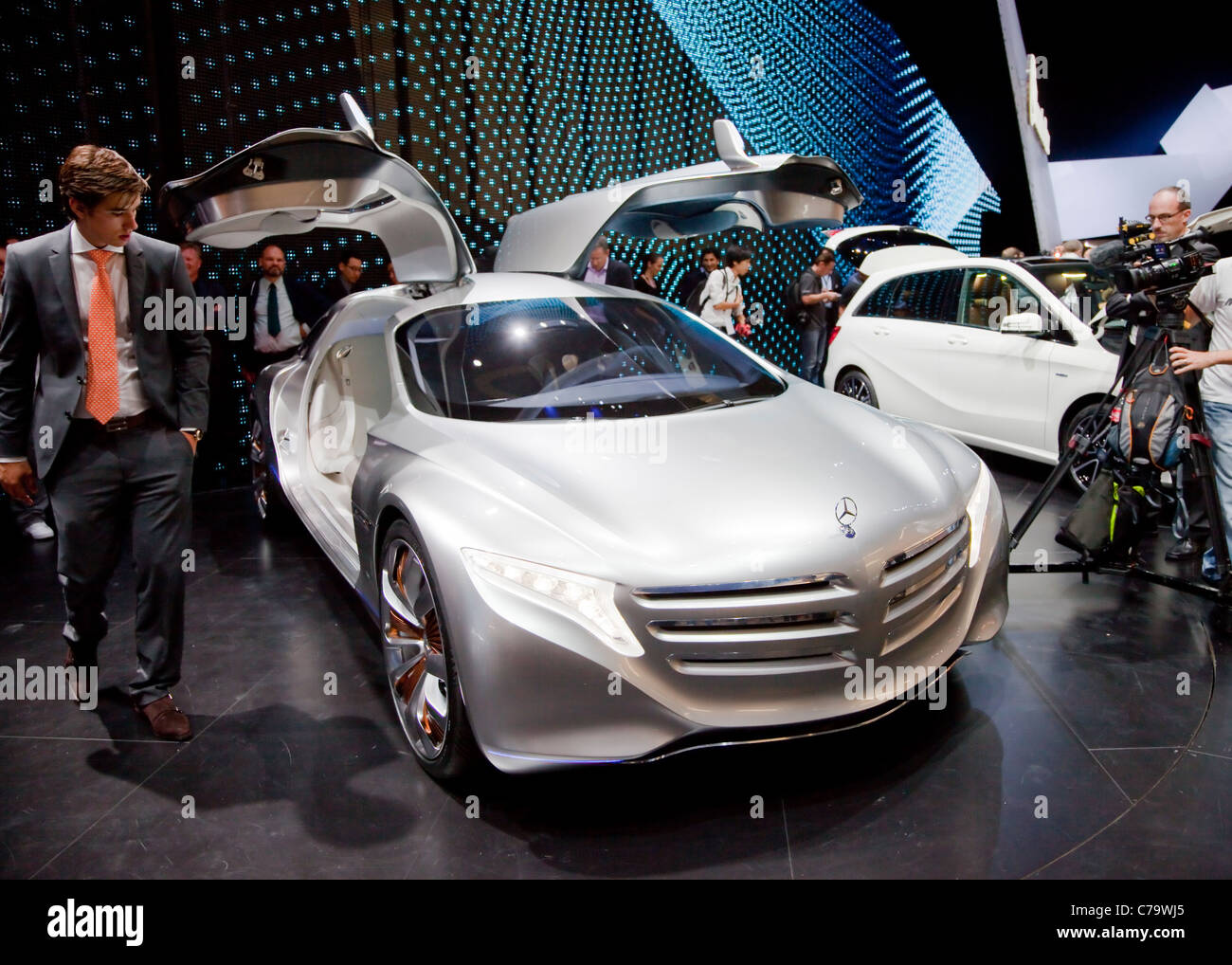 Concept Fuel Cell Car High Resolution Stock Photography And Images Alamy