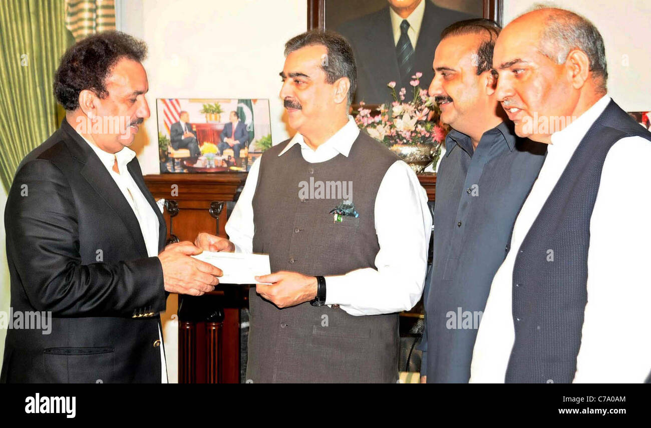 Fifty Million Rupees Cheque Hi res Stock Photography And Images Alamy