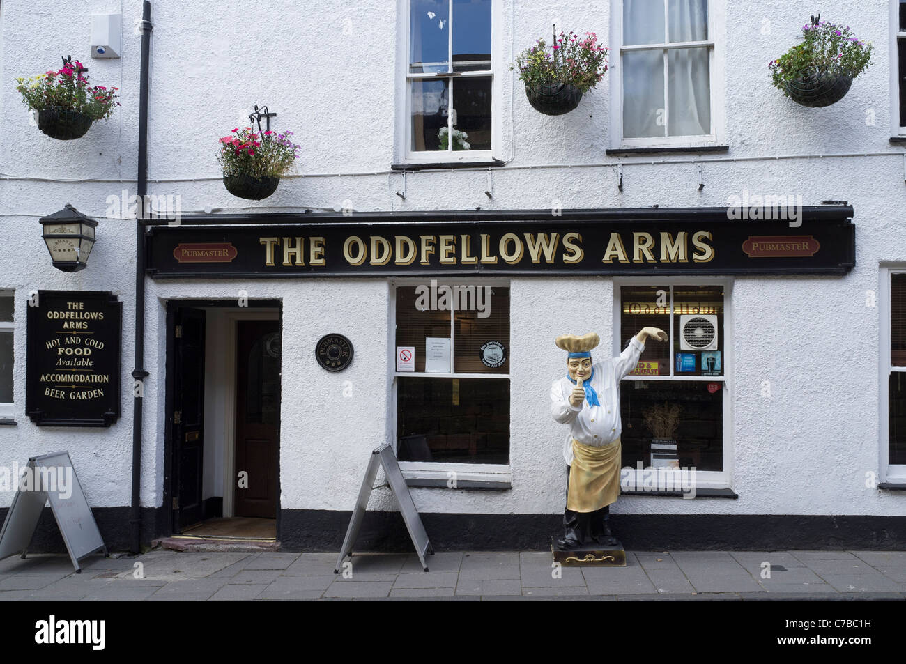 Oddfellows Arms Pub in Alnwick Stock Photo Alamy