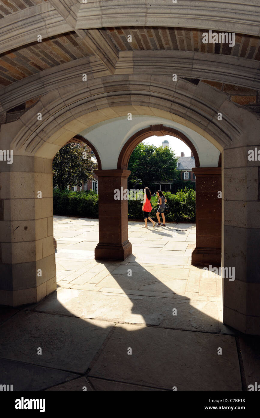 Yale University students Davenport Residential college quad Stock Photo