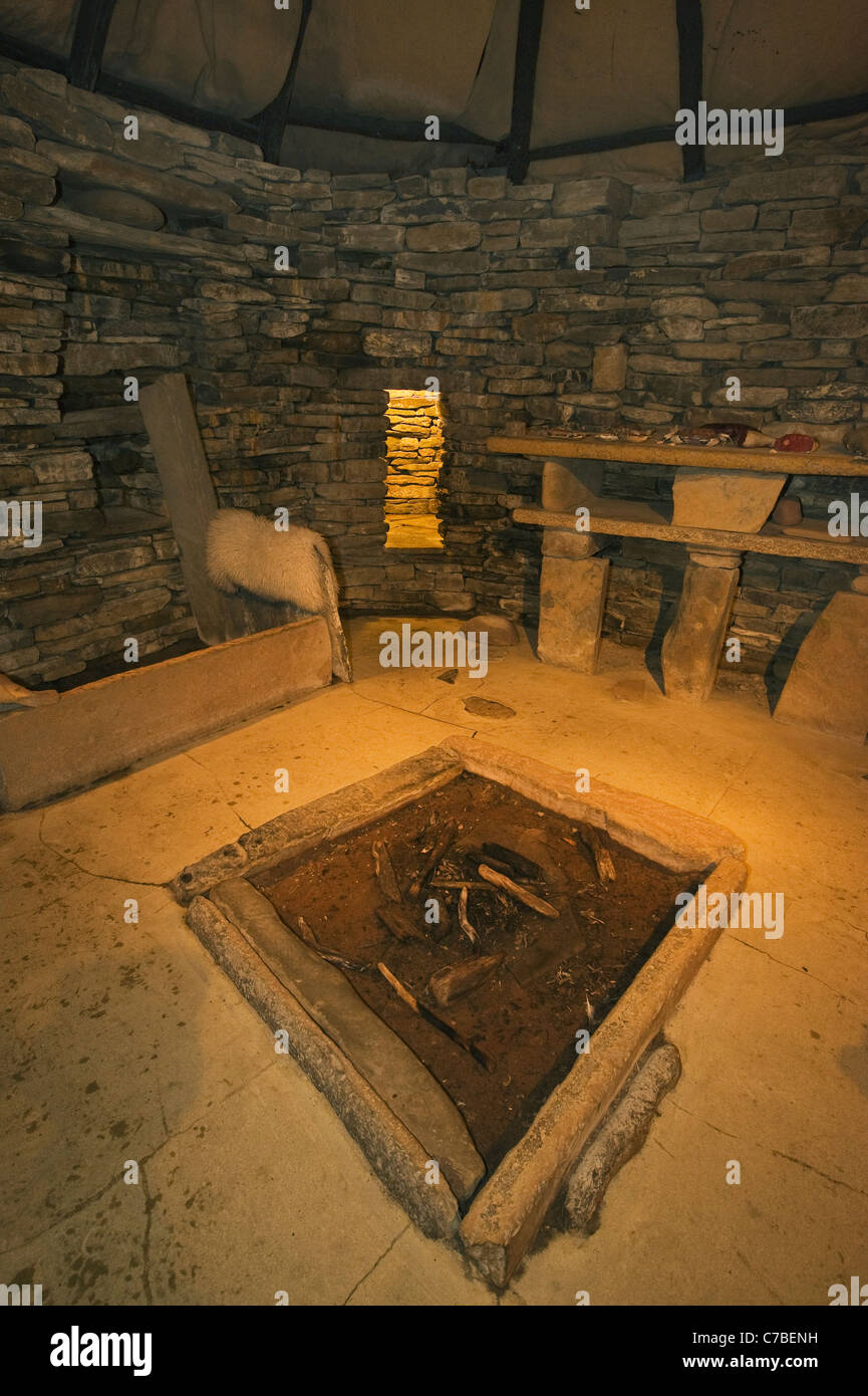 UK, Scotland, Orkney Islands, Reconstruction of neolithic dwelling, Skara Brae Stock Photo