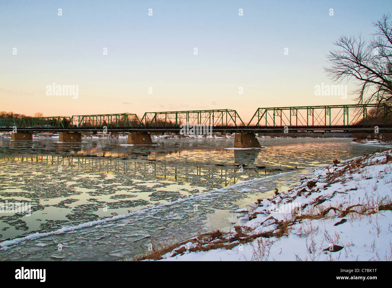 Bridge across the Delaware River Stock Photo Alamy