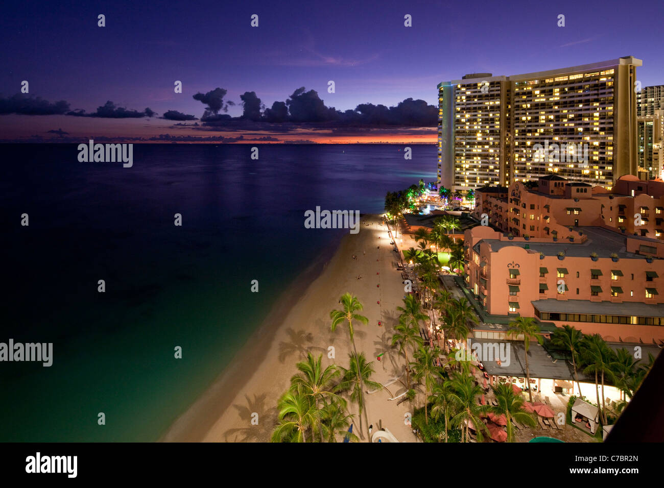 Waikiki beach sunset hi-res stock photography and images - Alamy