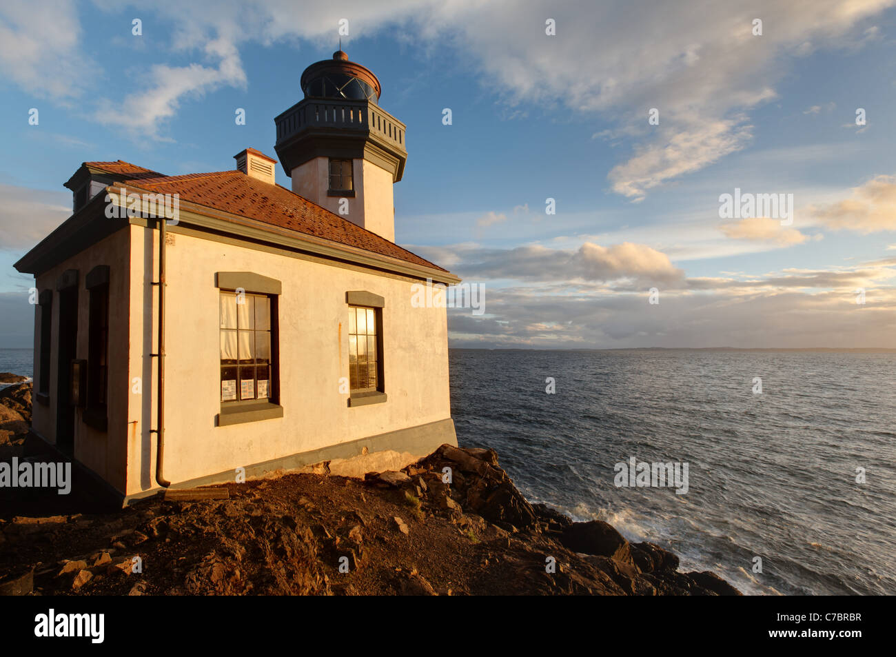 Lime Kiln Point Lighthouse, Lime Kiln Point State Park, San Juan Island, Washington, USA Stock Photo
