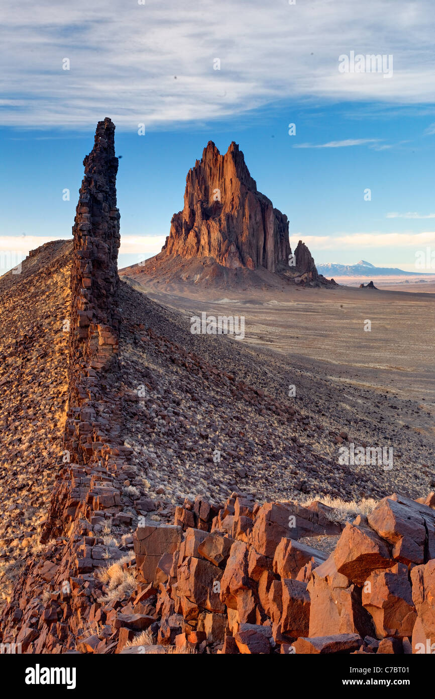 Shiprock Rock and black dike ridge, New Mexico, USA Stock Photo