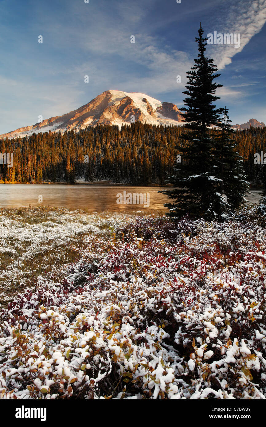 Mount Rainier and snow dusted Reflection Lakes, Mount Rainier National Park, Washington, USA Stock Photo