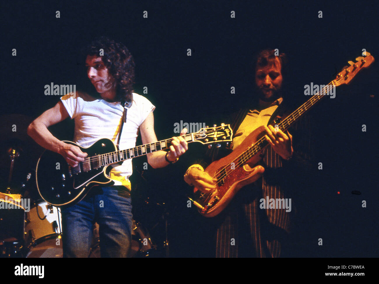 ALBERT LEE and Chas Hodges (at right) of Chas and Dave in 1982 Stock Photo