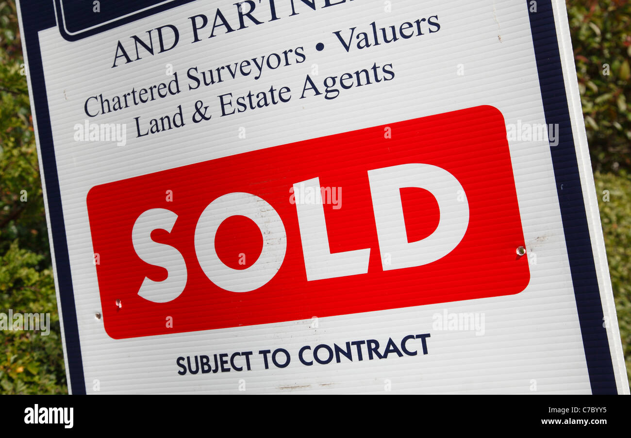 Property sold subject to contract in the U.K Stock Photo Alamy
