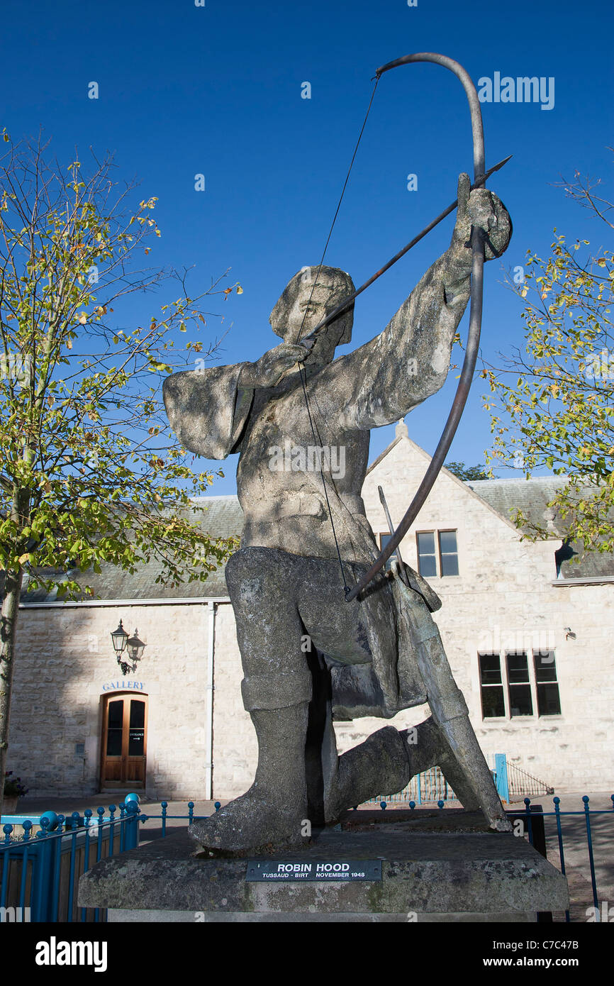 Statue of Robin Hood at the Thoresby Gallery, Thoresby Hall, Thoresby Park, Nottinghamshire, England, UK Stock Photo