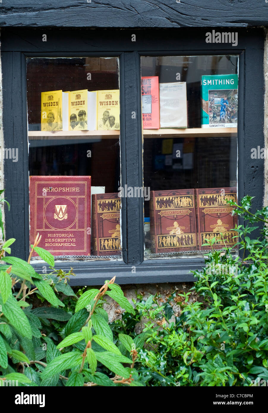 The window of a book shop in Hay-on-Wye, Powys, Wales Stock Photo