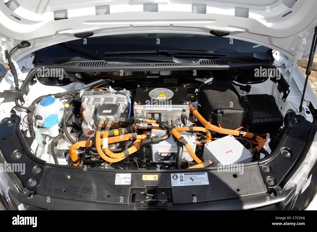 Electric car engine compartment hires stock photography and images Alamy
