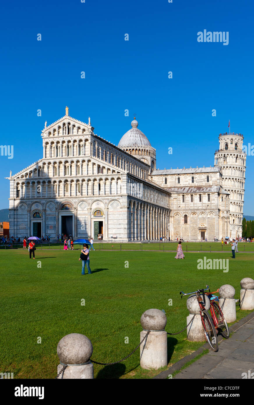 Cathedral and The Leaning Tower of Pisa (Torre pendente di Pisa), Pisa, Toscana, Italy, Europe Stock Photo