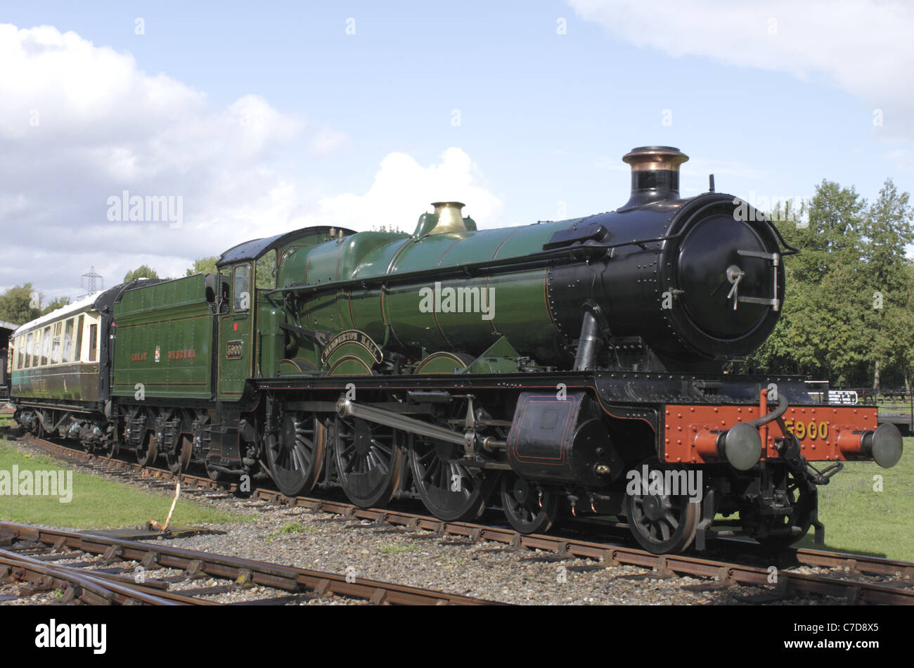 Hall Class Steam Locomotive 'Hinderton Hall' At Didcot Railway Centre September 2011 Stock Photo