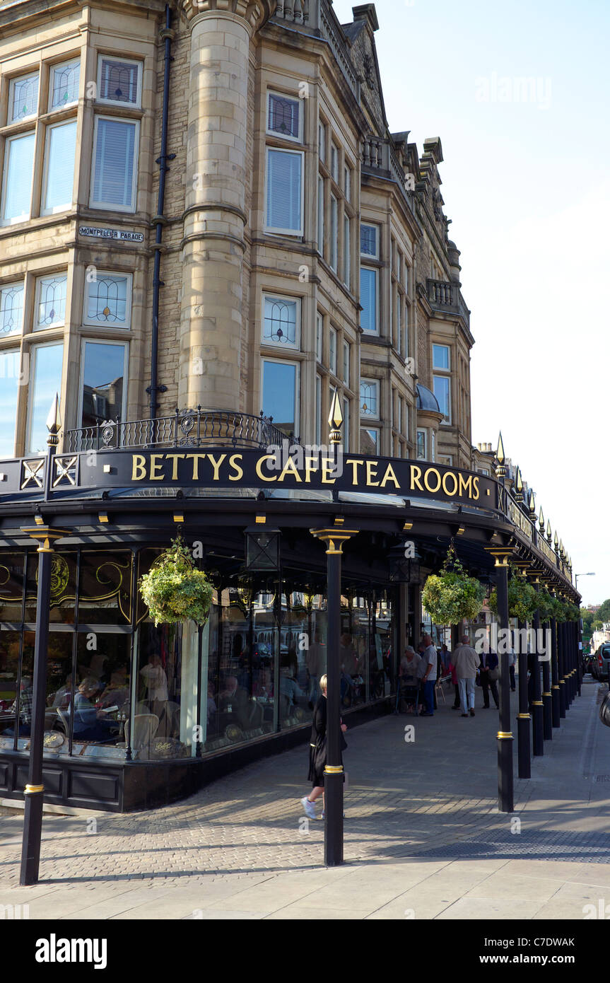 bettys tea room and emporium harrogate yorkshire uk Stock Photo