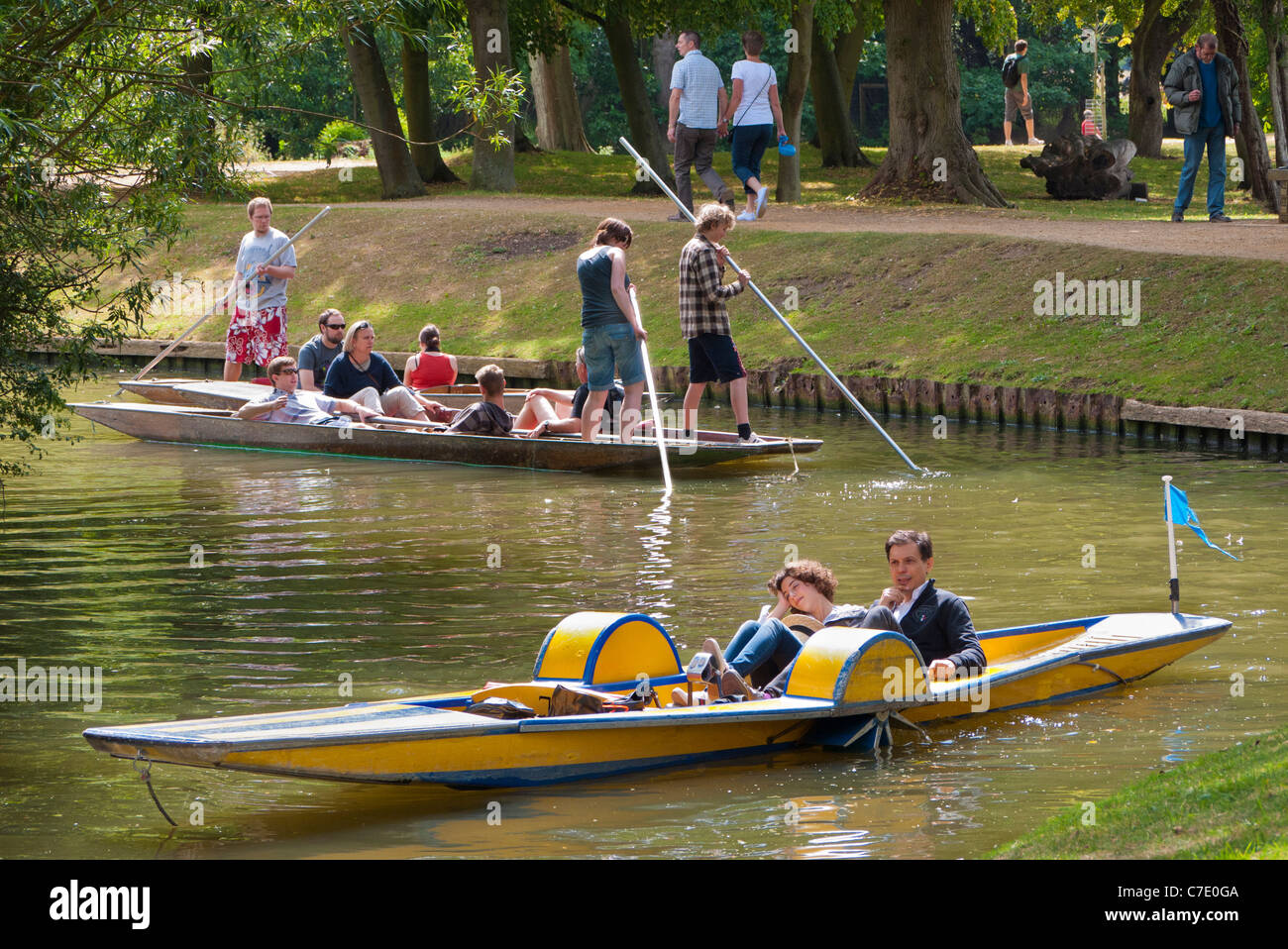 Punting on the Cherwell at Oxford Stock Photo