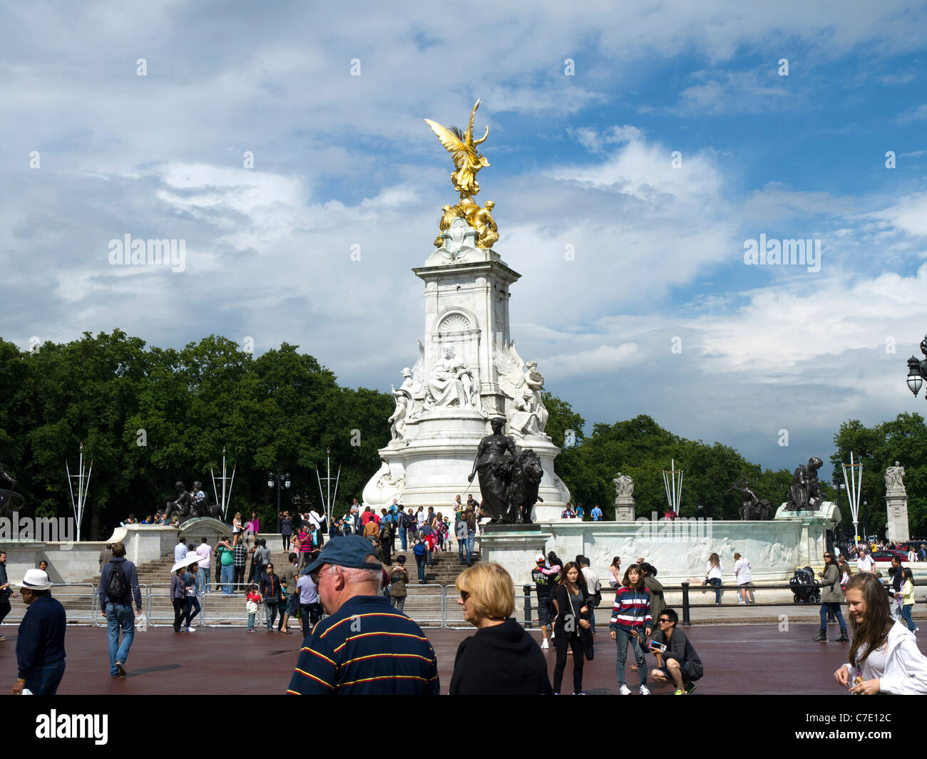 Queen Victoria memorial, outside Buckingham Palace in London, the Capital City of England Stock Photo