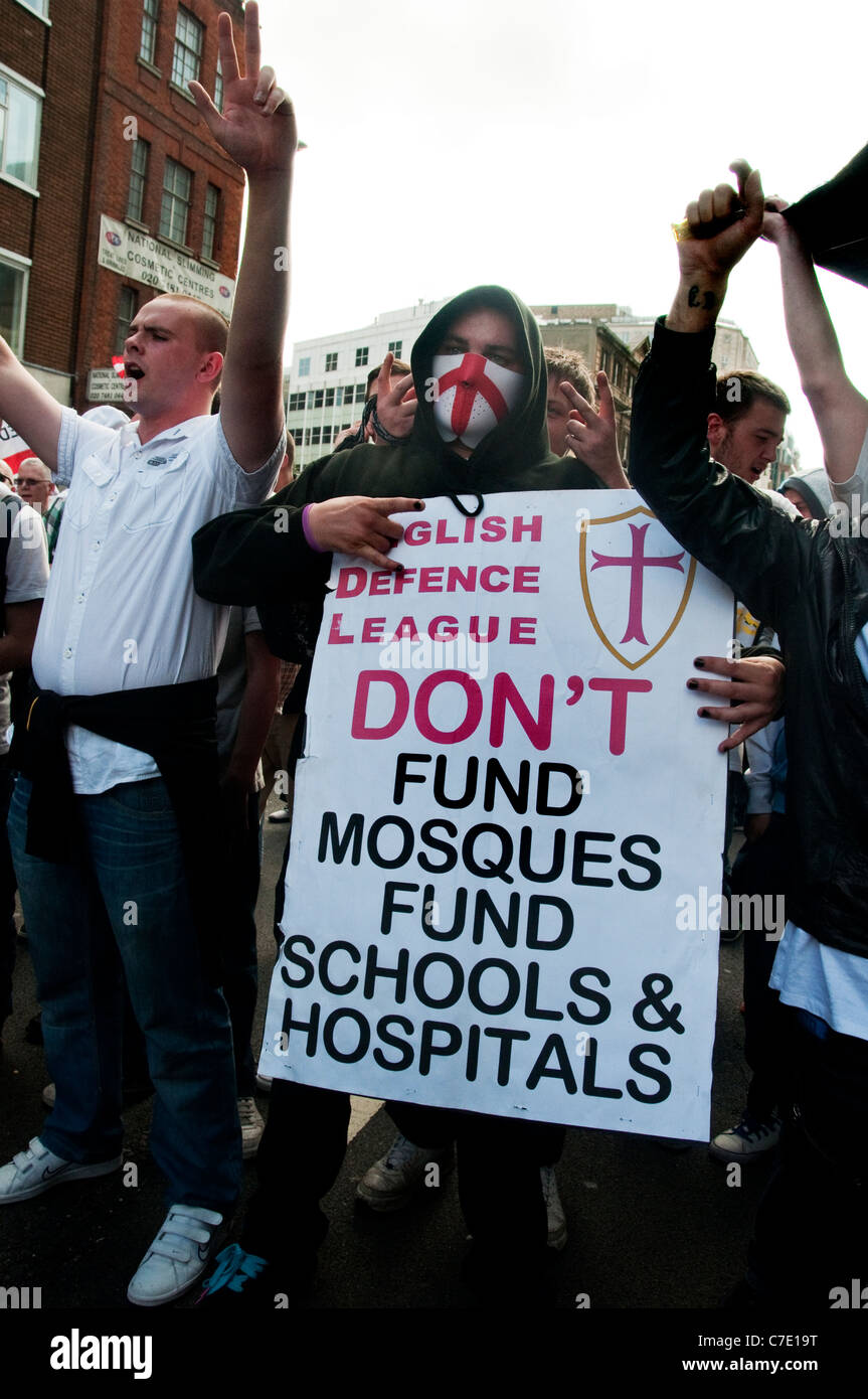 English Defence League EDL  march through Tower Hamlets London East End despite banning of march 3.9.2011 Stock Photo