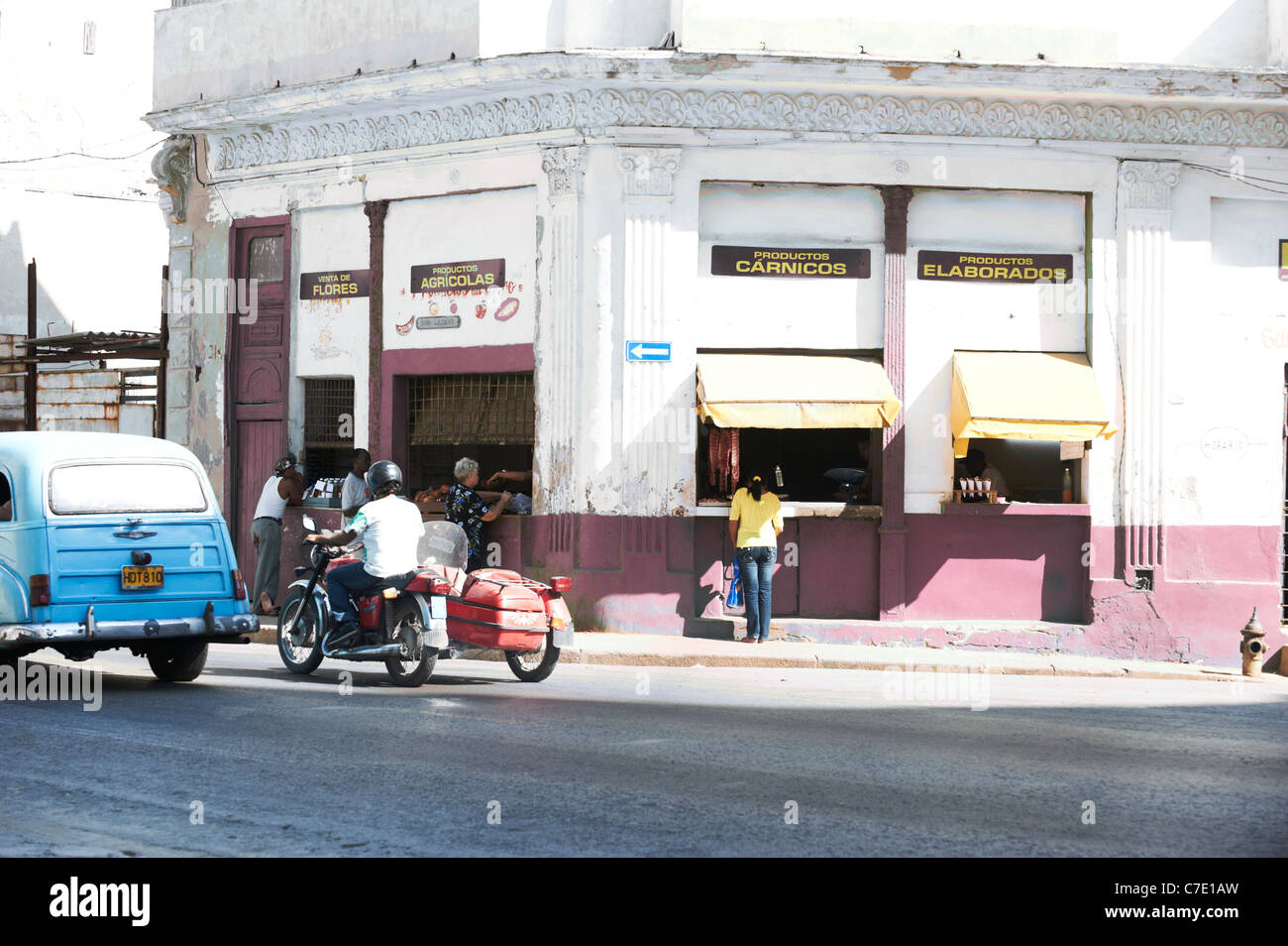 Havana street scene Cuba shop front Stock Photo