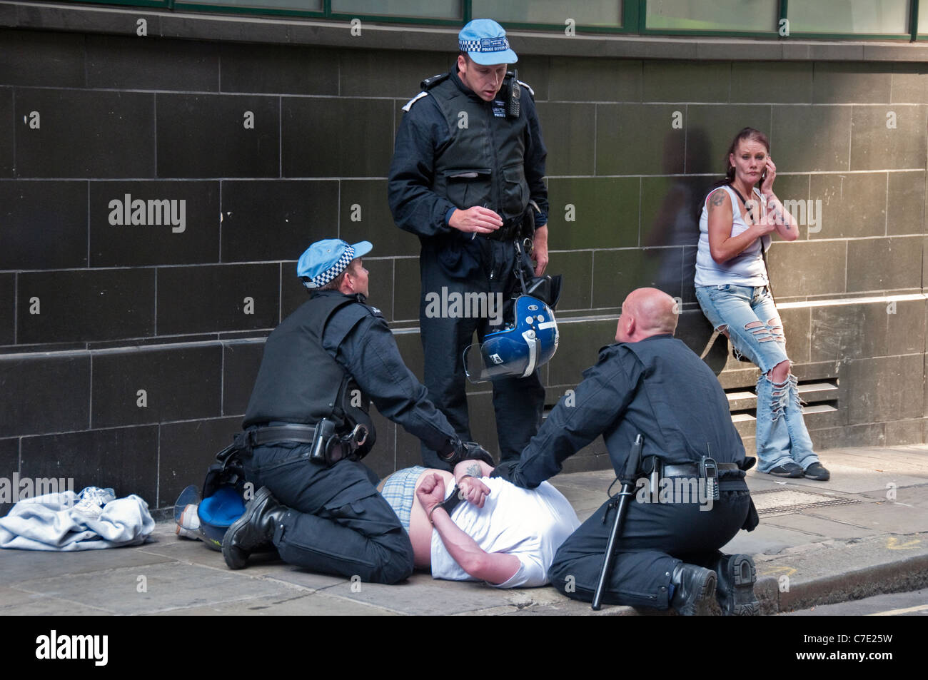 English Defence League EDL  march through Tower Hamlets London East End despite banning of march 3.9.2011 Stock Photo