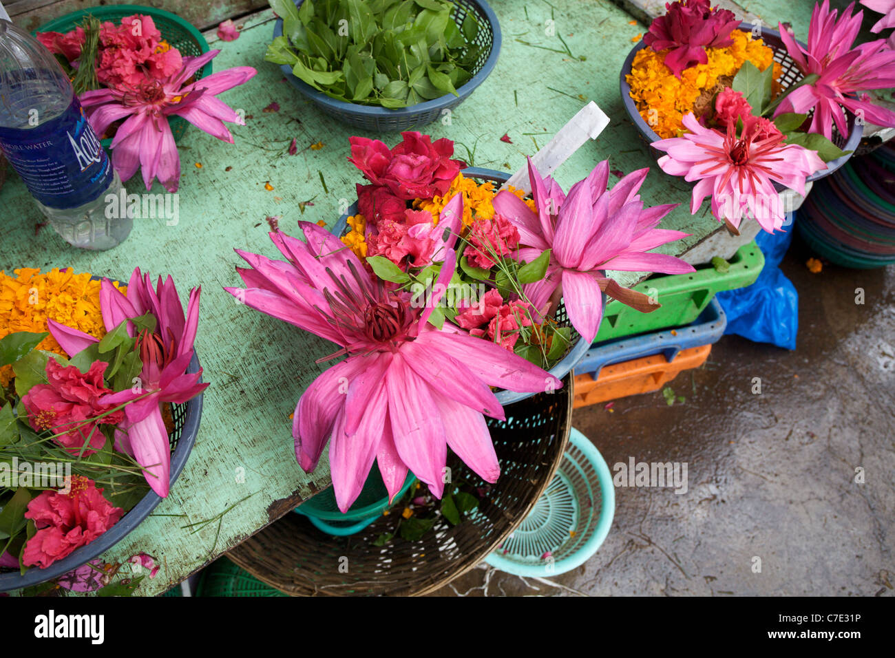 Hindu offerings in Mumbai, India Stock Photo