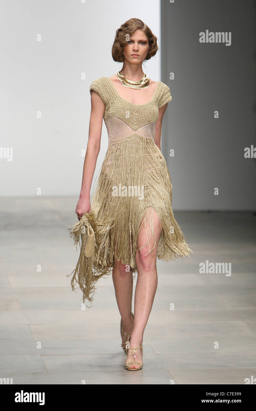 Wants ton tommy to be a designer, Azalea iggy engaged Haute chanel couture fall, Secret victorias show preview