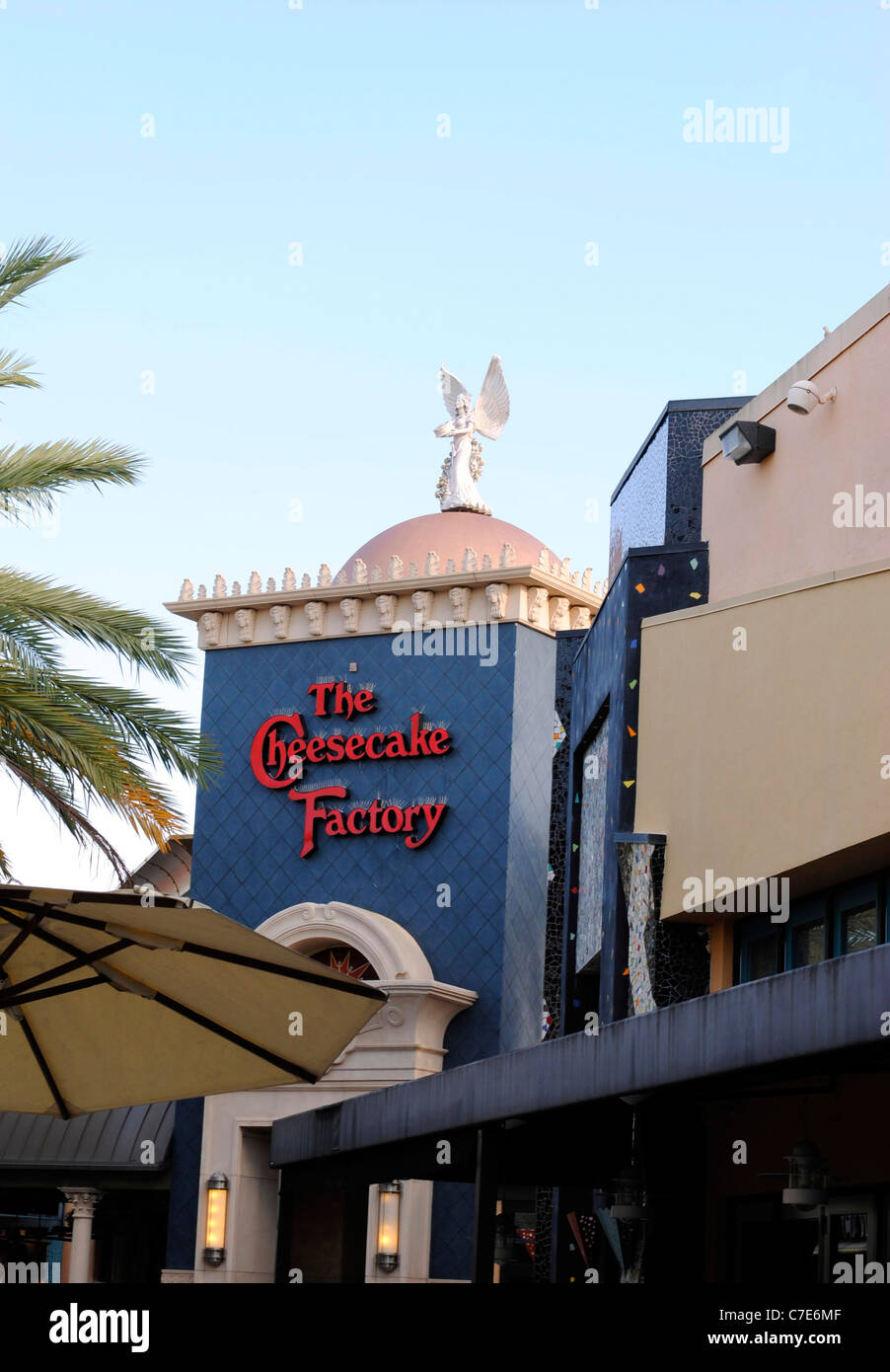 The Cheesecake Factory Stock Photo Alamy