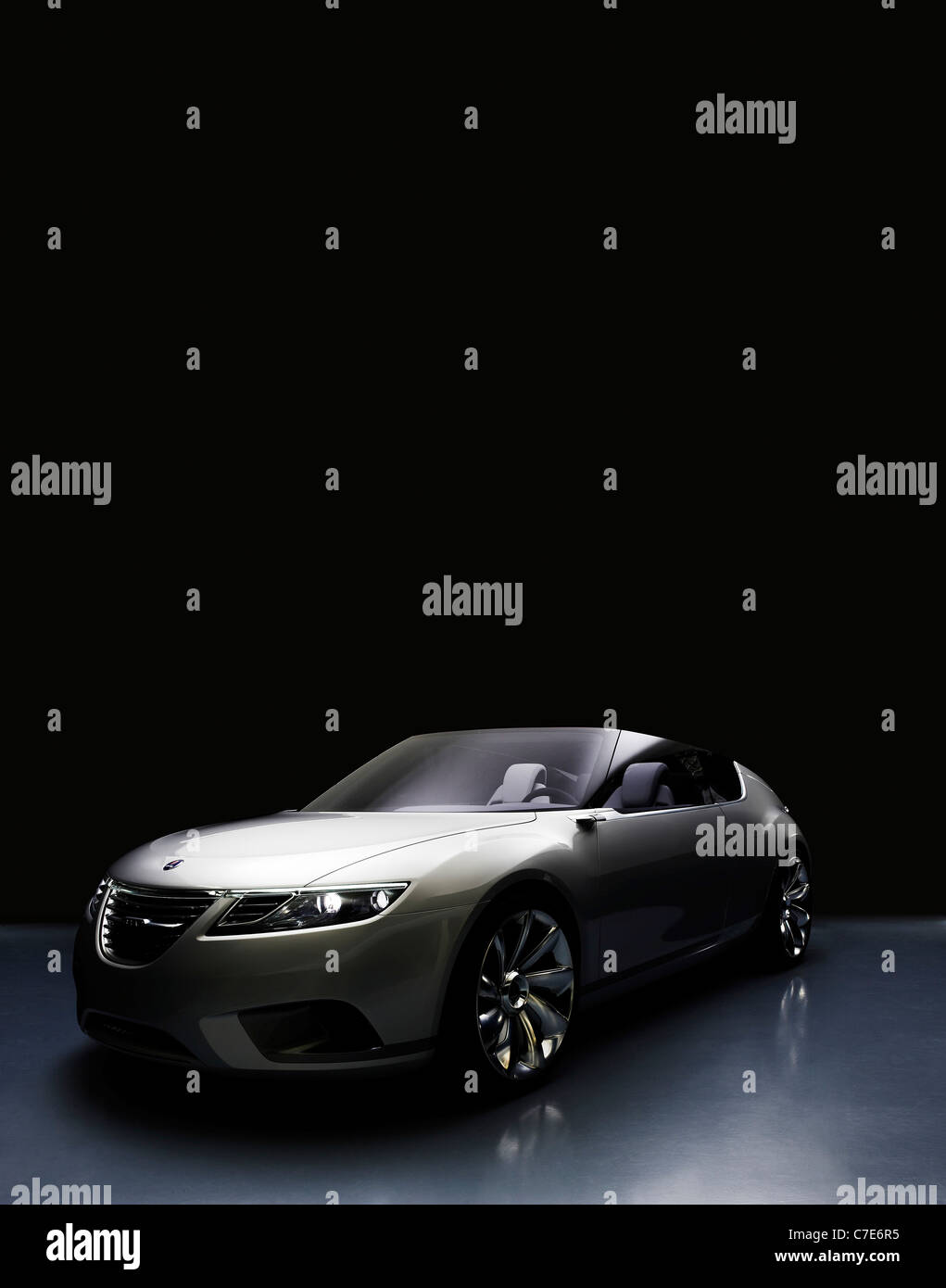 Studio shot of front 3/4 of Saab 9-x air concept car Stock Photo