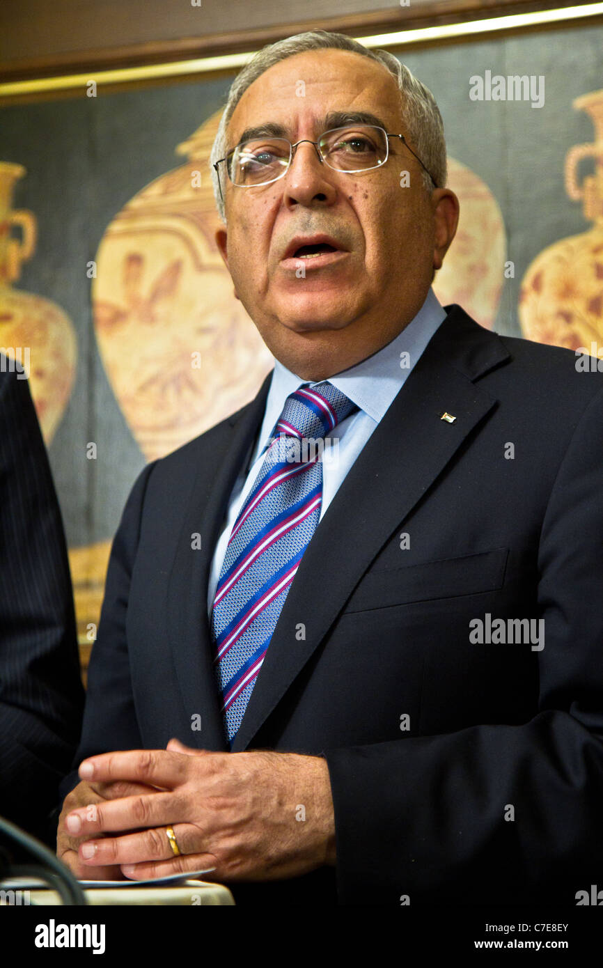 Palestinian store hires stock photography and images Alamy