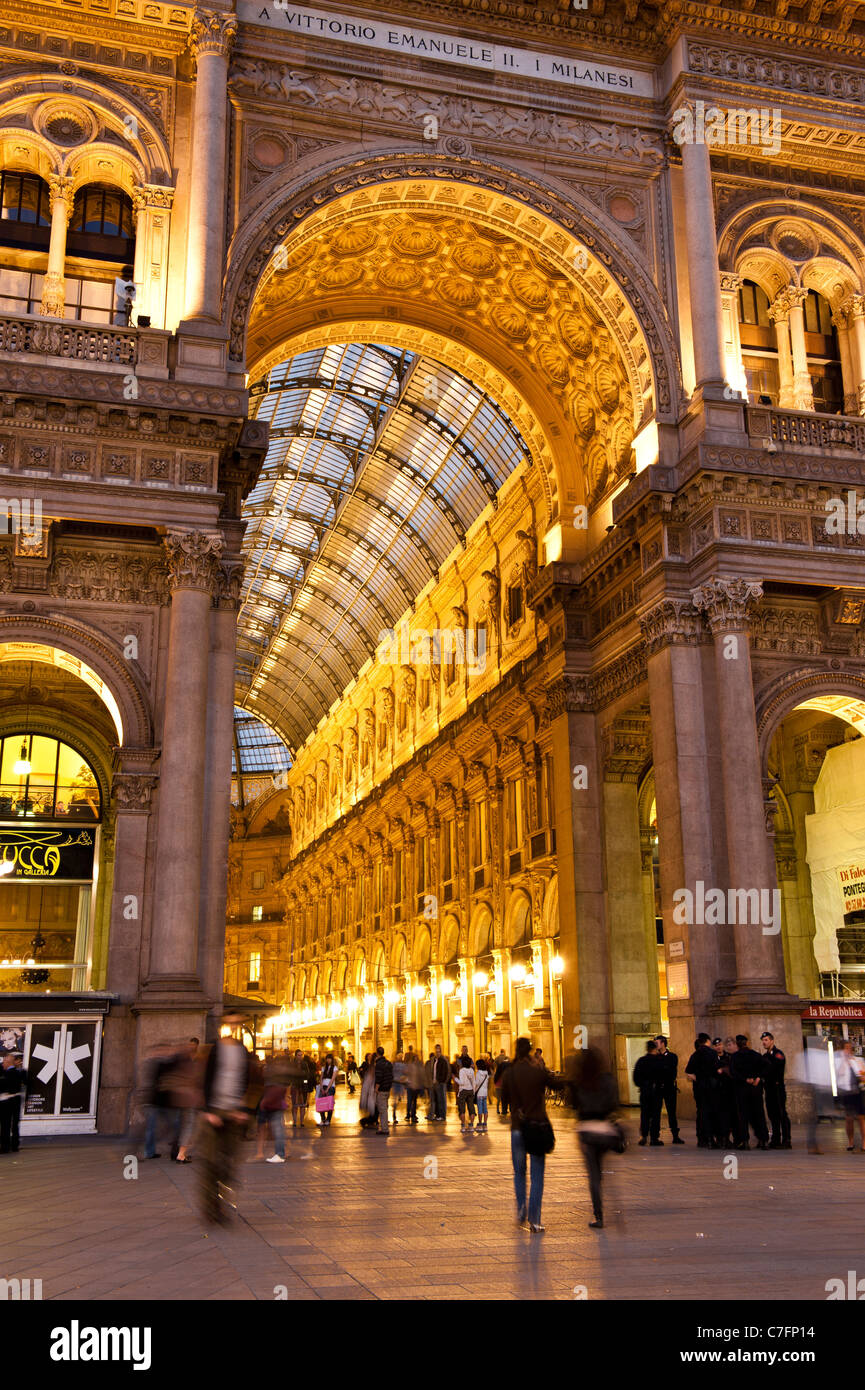 Galleria vittorio emanuele ii hi-res stock photography and images - Alamy