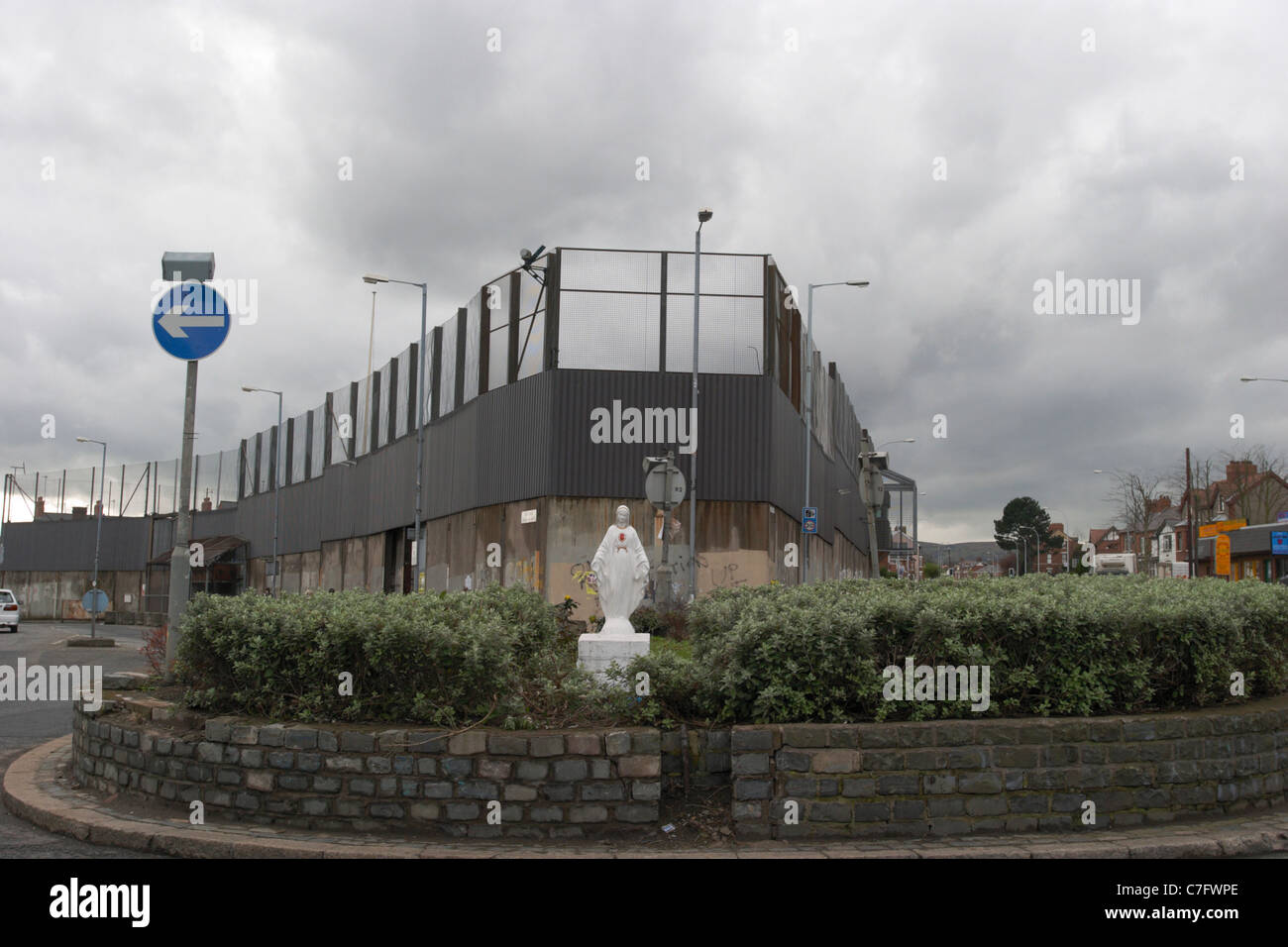 statue of our lady on roundabout in front of former ruc and psni police ...