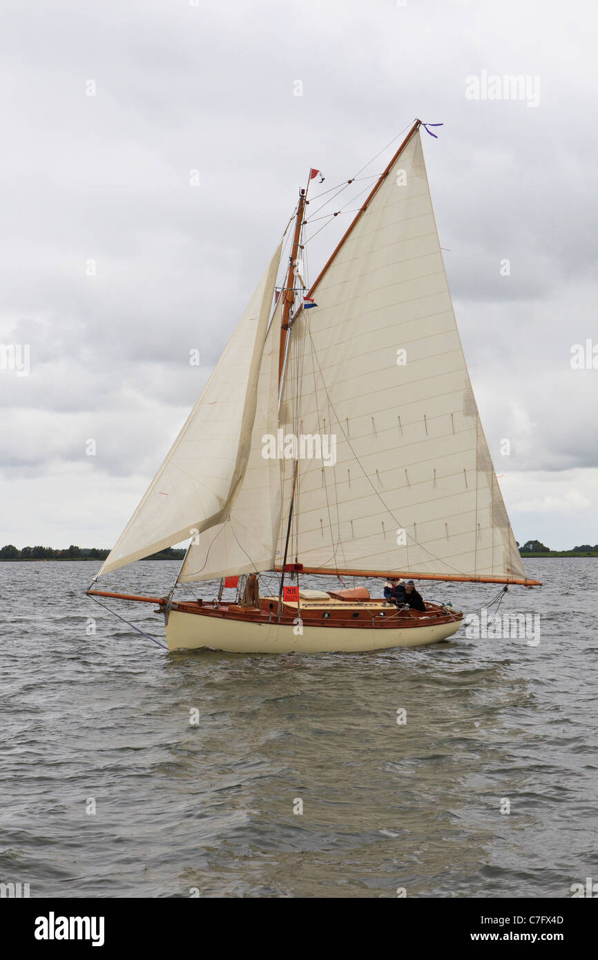 Traditional dutch sailing boat hi-res stock photography and images - Alamy
