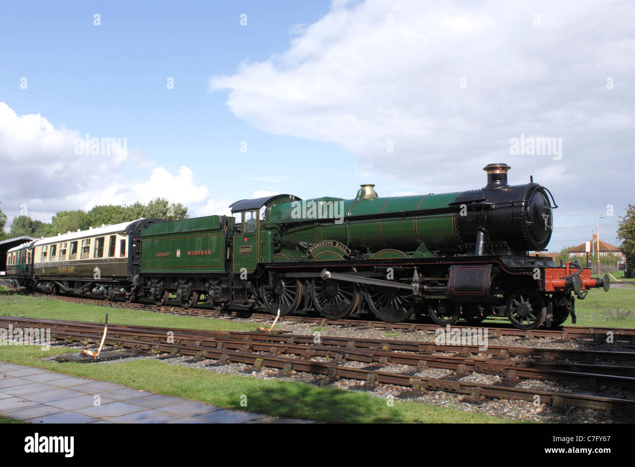 Hall Class Steam Locomotive 'Hinderton Hall' at Didcot Railway Centre September 2011 Stock Photo