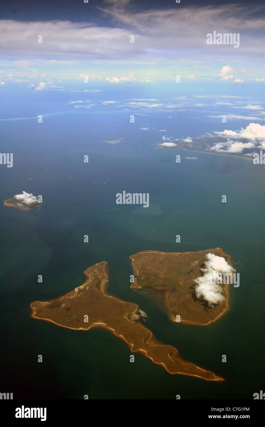 Aerial view of remote Stanley Island (left) and Flinders Island, important Aboriginal sites on the northern Great Barrier Reef Stock Photo