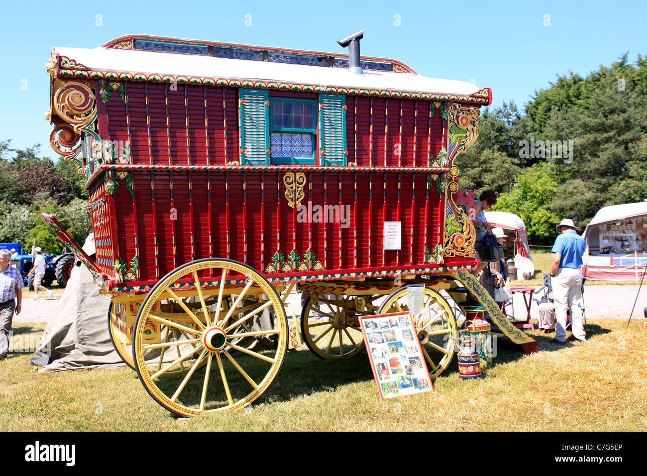 Traditional horsedrawn Travelers caravan Stock Photo Alamy