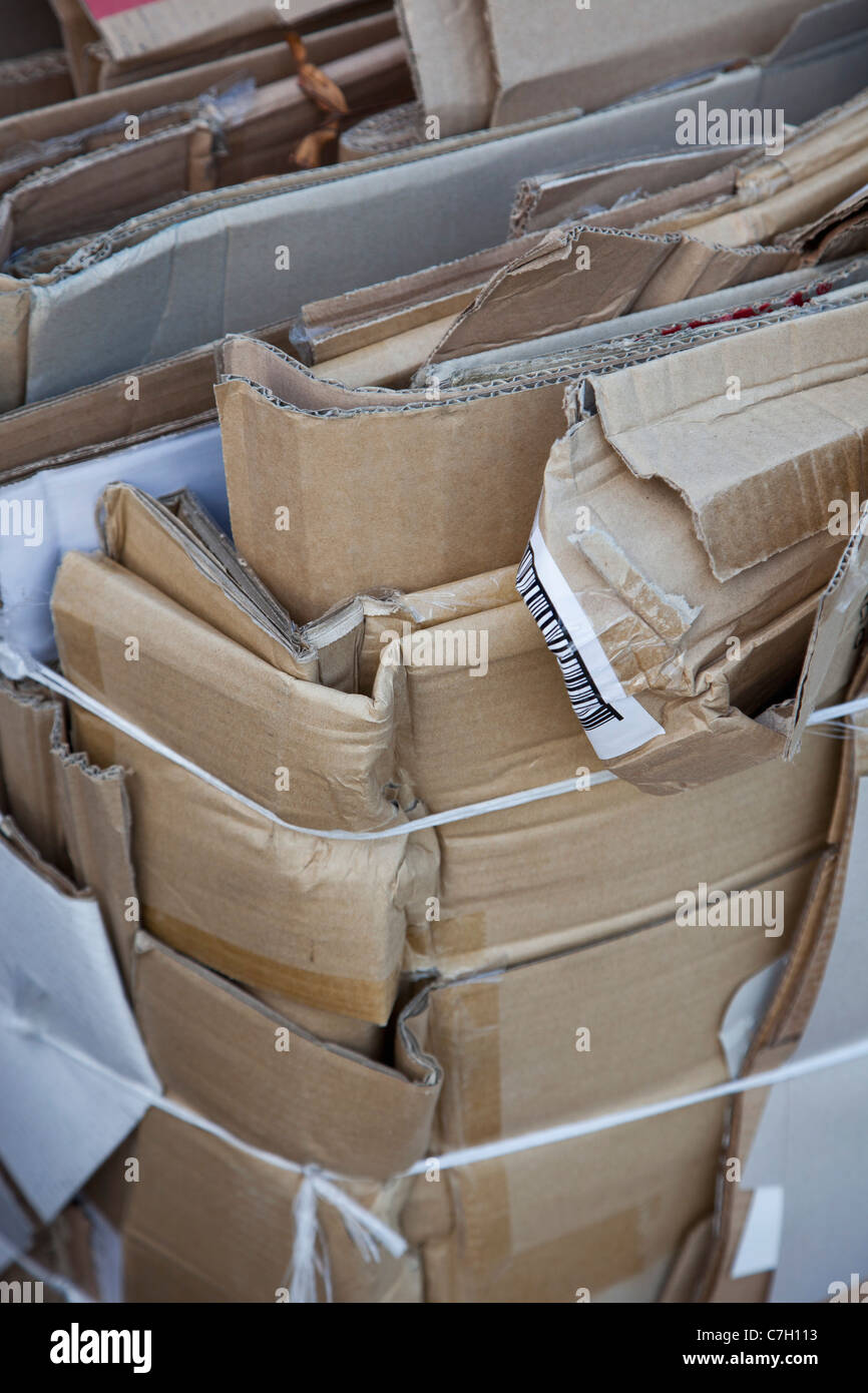 Flattened cardboard boxes hires stock photography and images Alamy