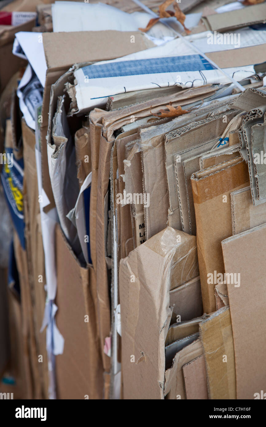 Flattened cardboard boxes hires stock photography and images Alamy