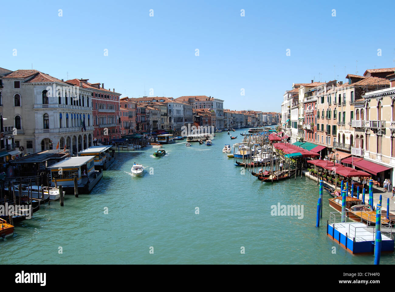 Canal from rialto bridge hi-res stock photography and images - Alamy