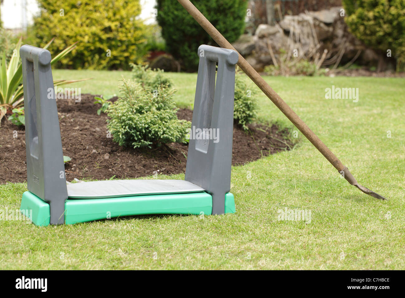 Hozelock 2024 garden kneeler