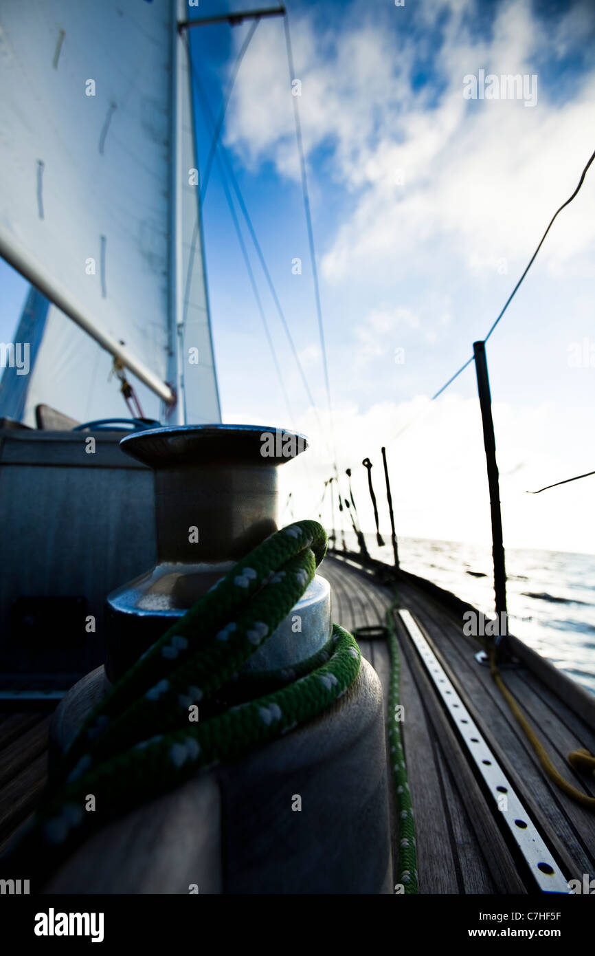Rope on sailing boat in the sea Stock Photo - Alamy