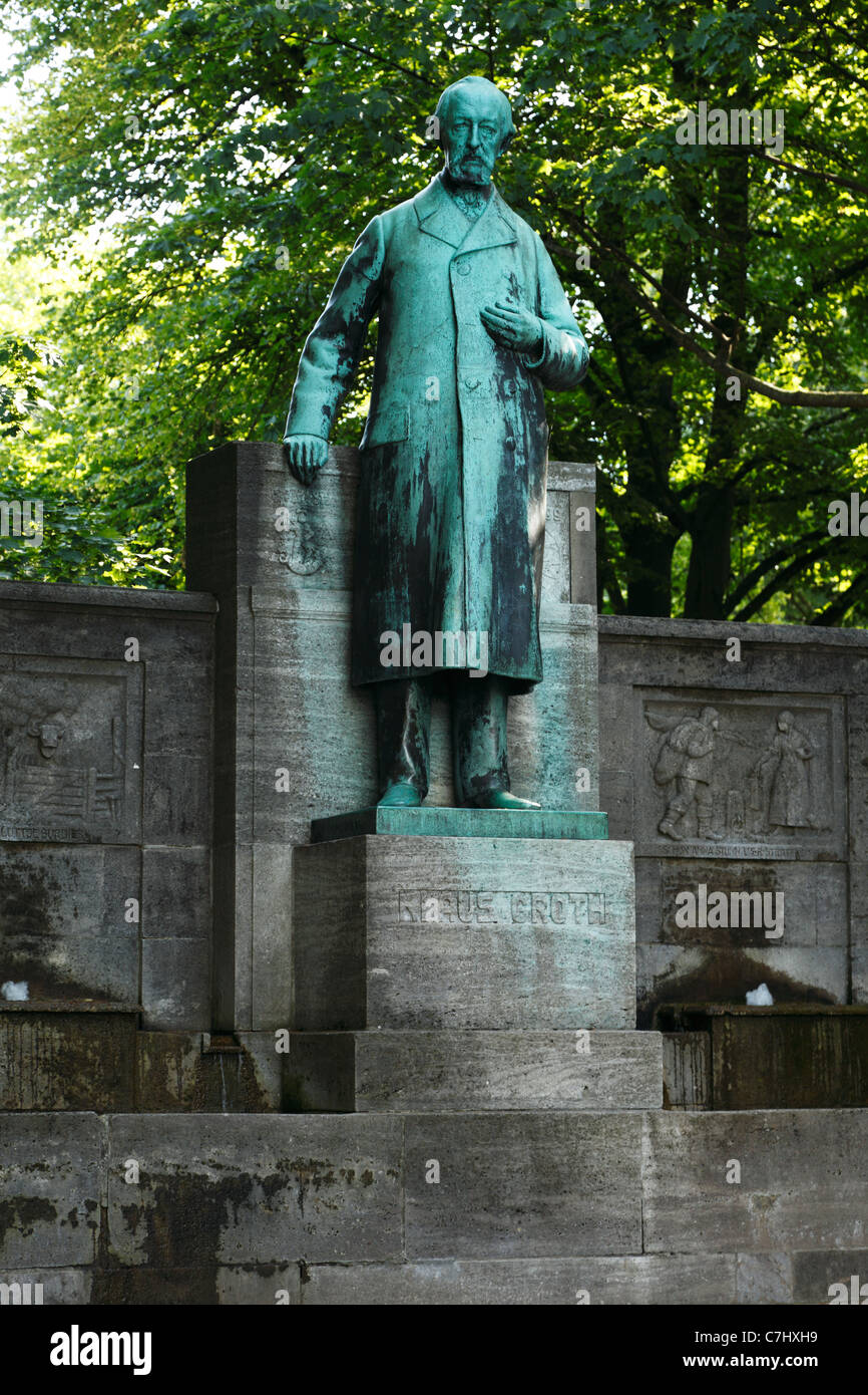 Denkmal Klaus Groth von Heinrich Missfeld, Dichter, Lyriker, Poet, Kiel, Kieler Foerde, Ostsee, Schleswig-Holstein Stock Photo
