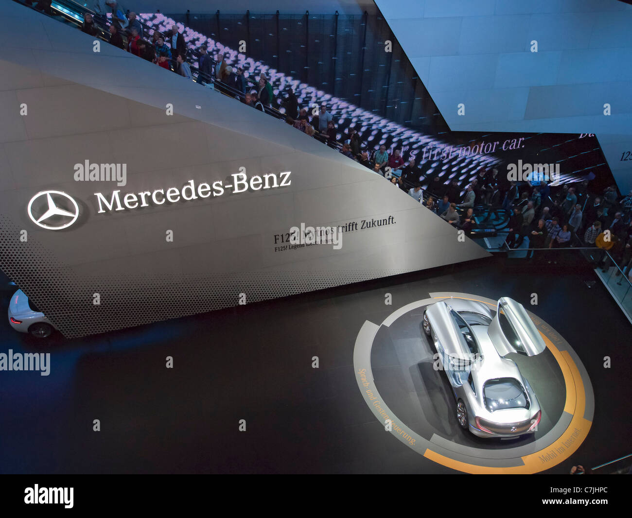 Visitors To Mercedes Benz Stand Look At New F125 Hydrogen Fuel Cell Stock Photo Alamy