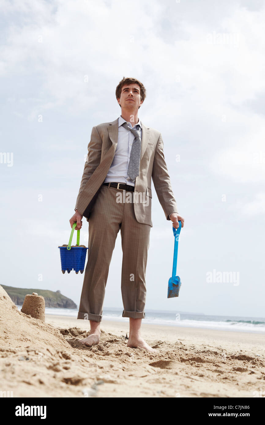 Building sand castle hi-res stock photography and images - Alamy
