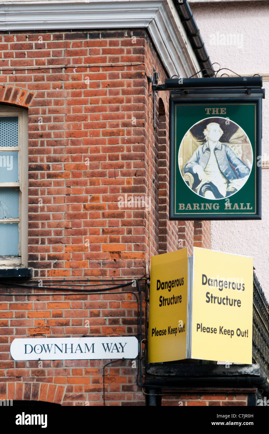 The closed Baring Hall Hotel public house in Downham Way, Lewisham, South London Stock Photo