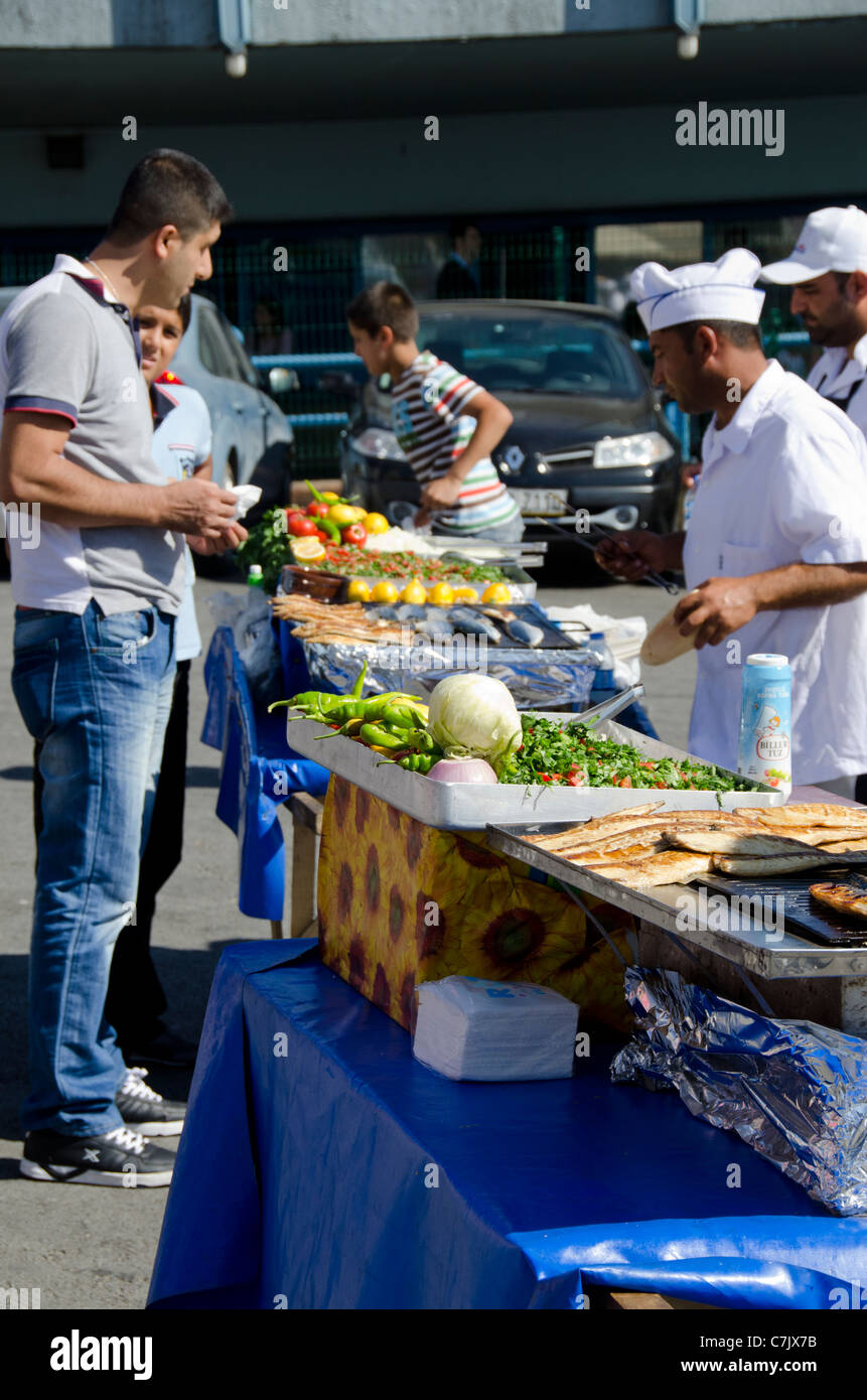 Turkey, Istanbul, Beyogle district. Heart of modern Istanbul, popular shopping & tourist area near Taksim Square. Stock Photo