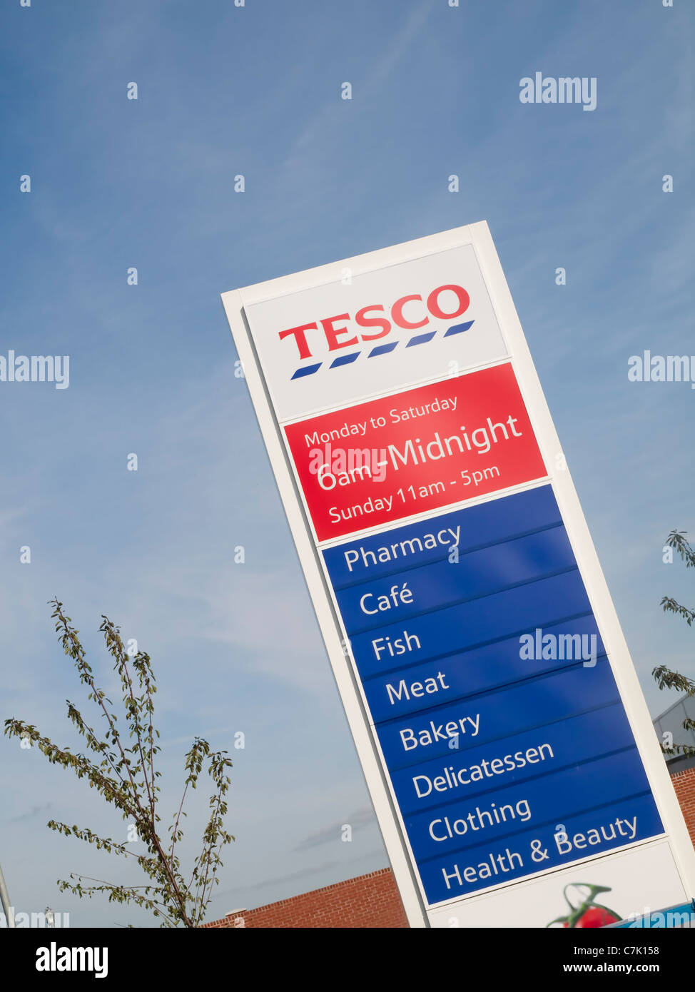 Tesco opening hours hires stock photography and images Alamy