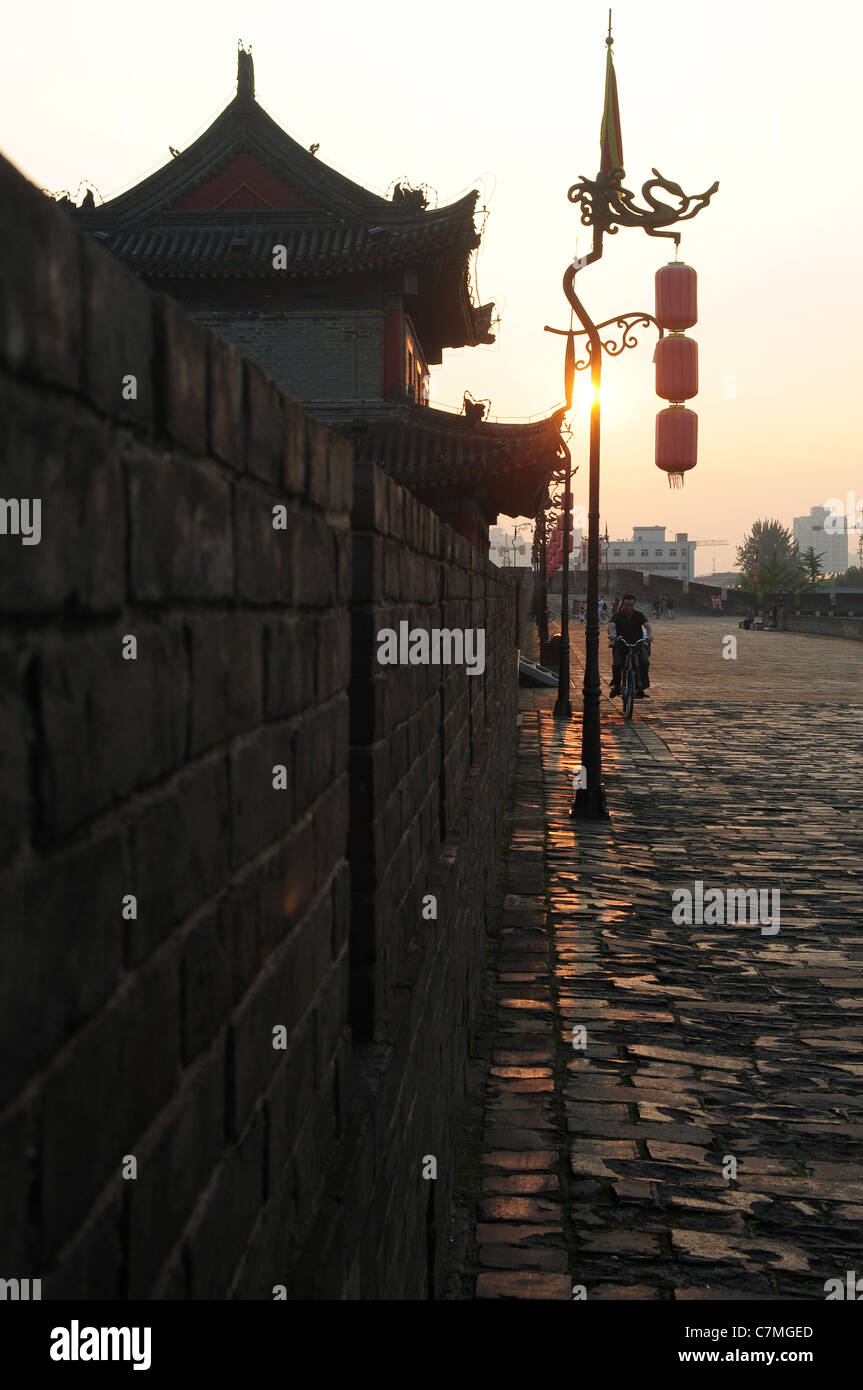 The famous ancient city wall of Xian, China Stock Photo - Alamy