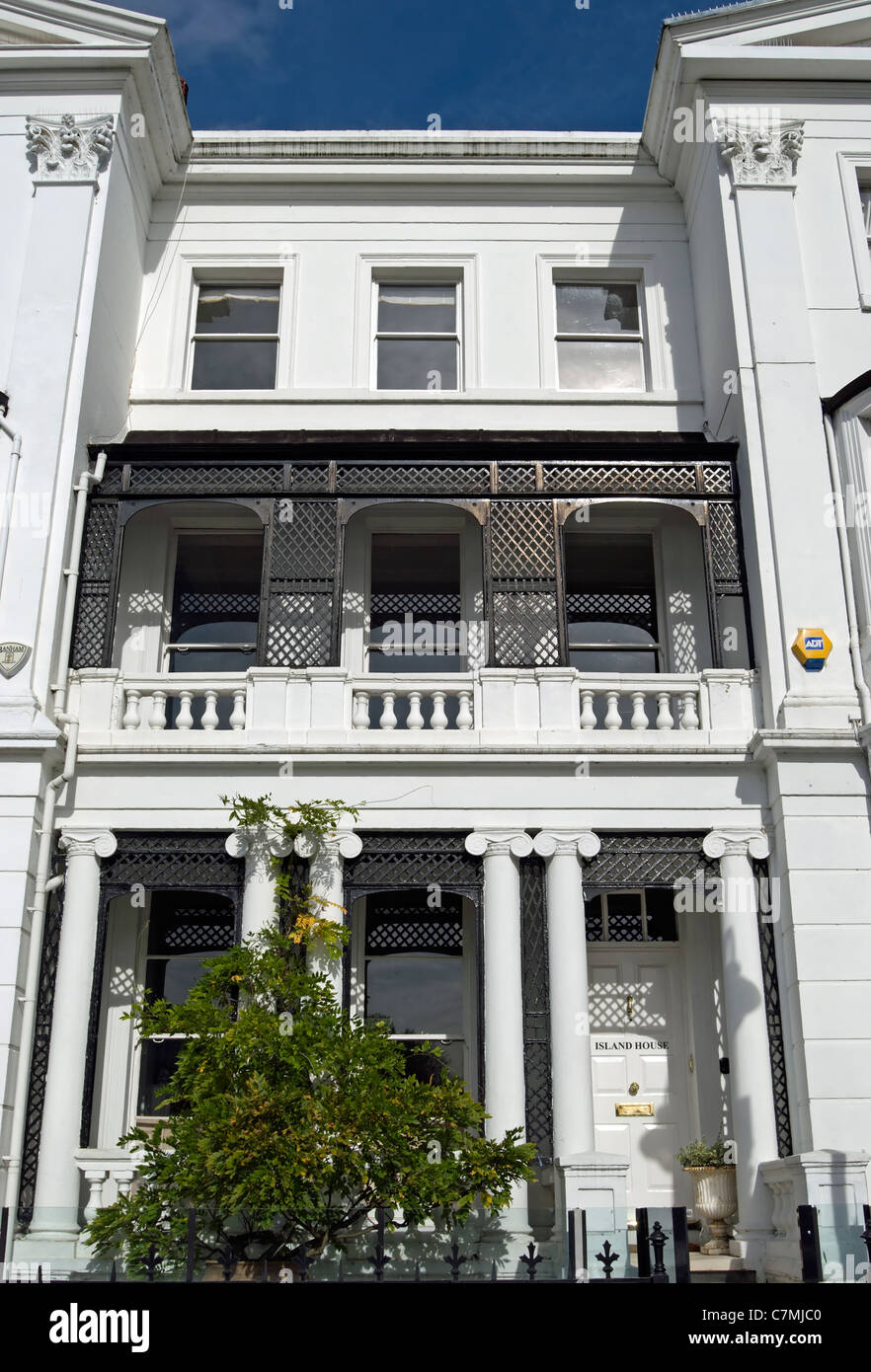 frontage of island house, facing the river thames on chiswick mall