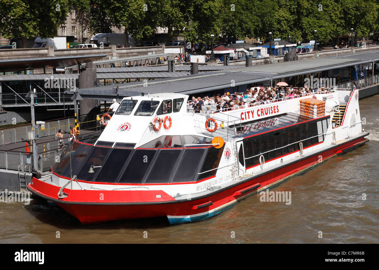 City Cruises pleasure boat on the River Thames, London, England, U.K. Stock Photo