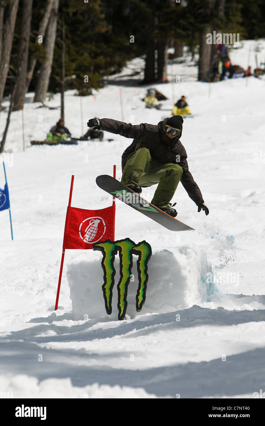 snowboard mogul race Stock Photo Alamy